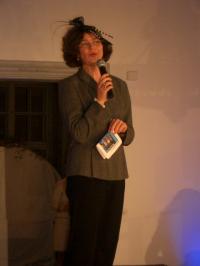 Vorstandsvorsitzende Dr. phil. Barbara Pittner 